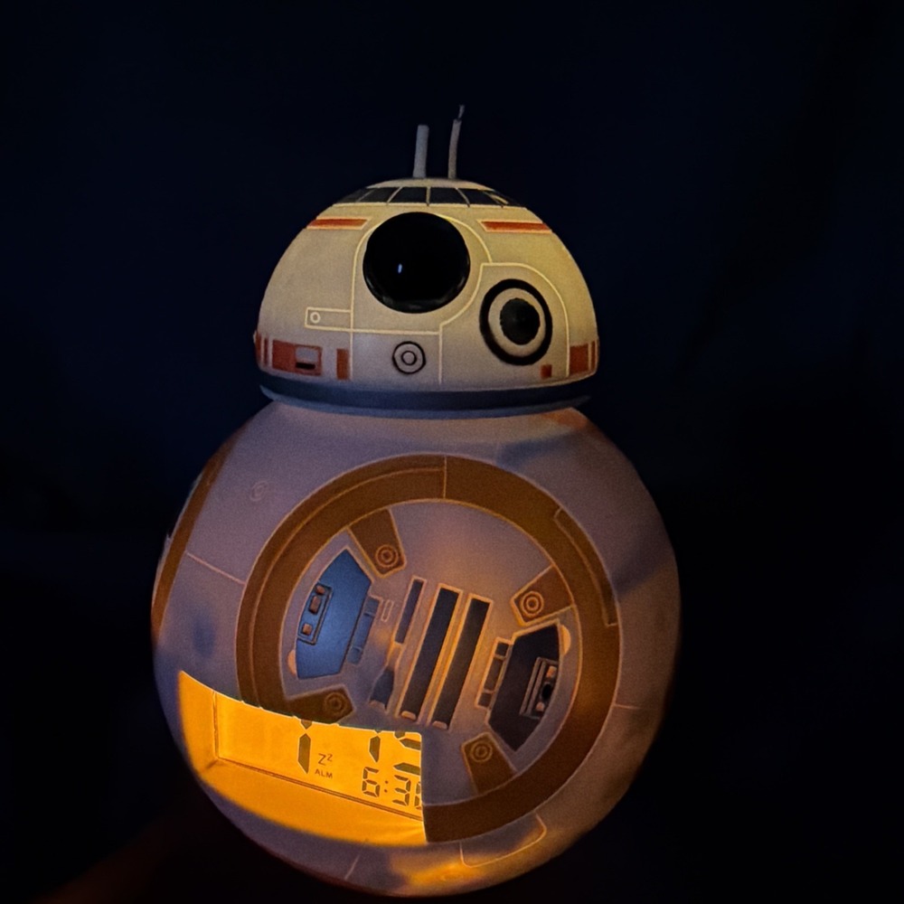 Bulb Botz Star Wars BB-8 Light-Up Alarm Clock Works